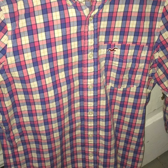 Hollister Shirt - Picture 3 of 4
